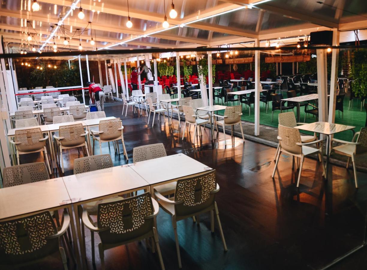Hotel Chips Ferrol Naron  Ngoại thất bức ảnh