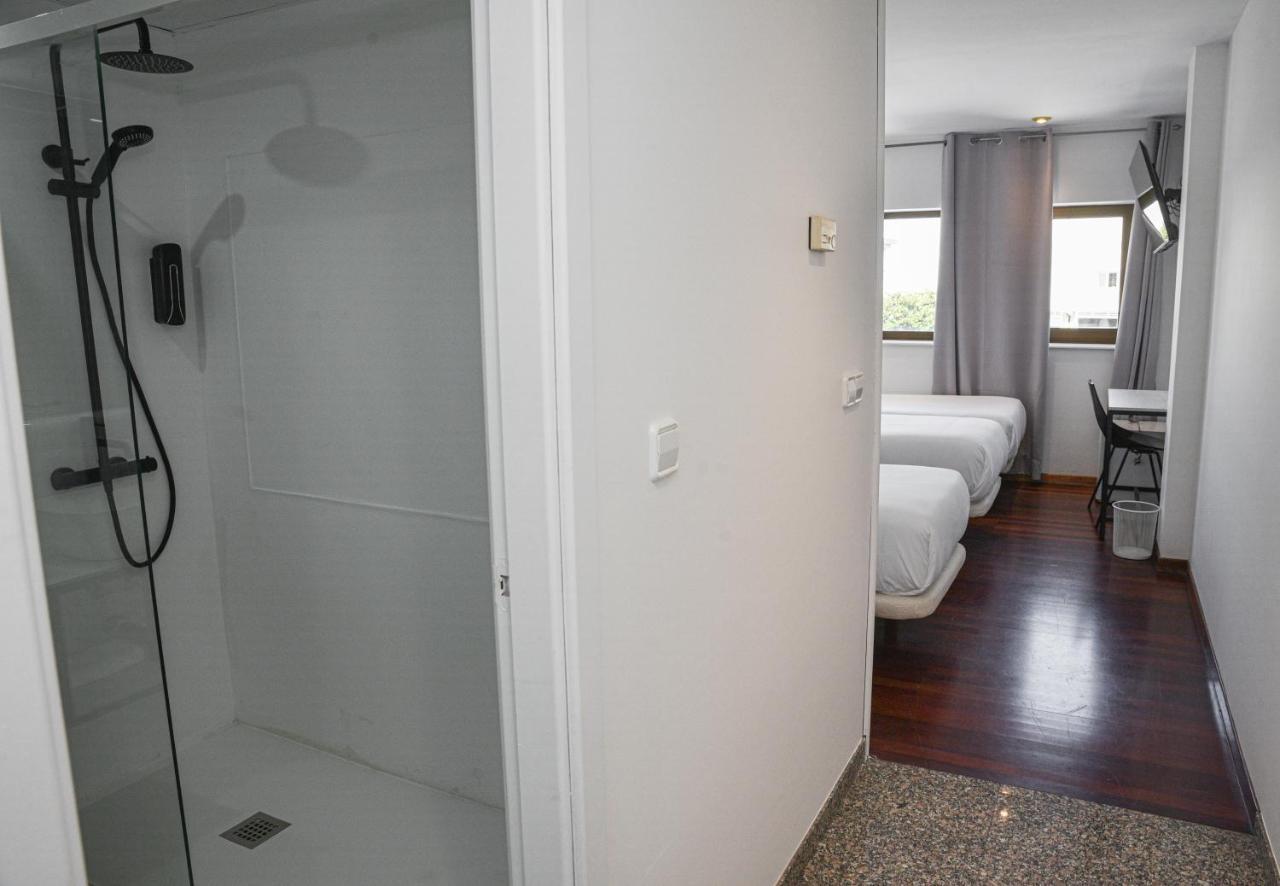 Hotel Chips Ferrol Naron  Ngoại thất bức ảnh